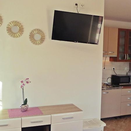 Apartment & Studio Vrdoljak Sveti Anton  Номер фото